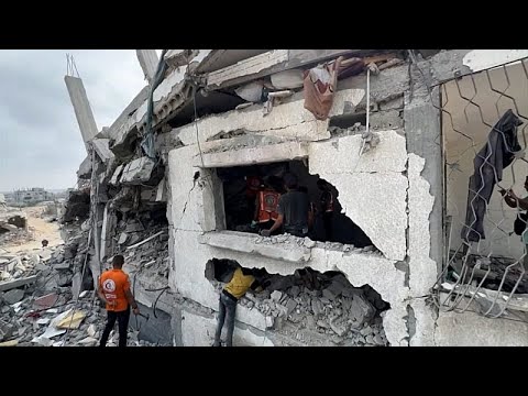 A Gaza si lotta per recuperare 10.000 salme sotto le macerie