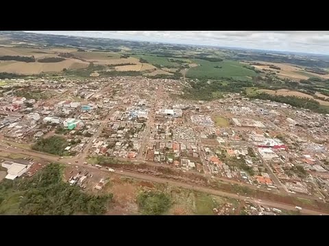 In Brasile, tornado mortale: riprese con droni mostrano ampia devastazione