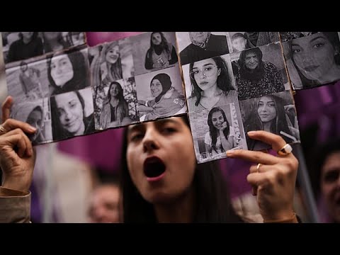 Istanbul, protesta: Turchia torni nella Convenzione di Istanbul