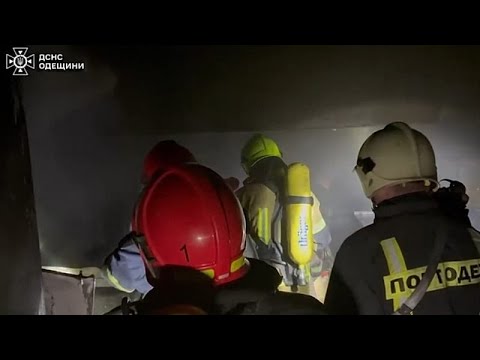 Guerra in Ucraina: Mosca colpisce ancora Odessa e le infrastrutture energetiche