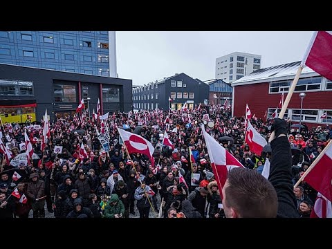 A Nuuk migliaia protestano contro il piano di Trump per l’annessione della Groenlandia