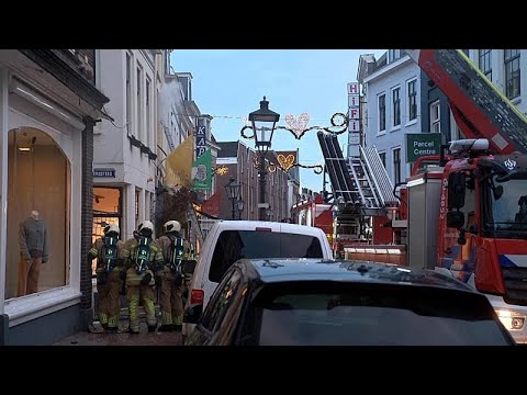 Paesi Bassi: fuga di gas provoca esplosione e incendio nel centro di Utrecht