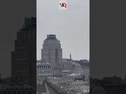 A GENOVA LO SPOT PER IL SI SULLA SEDE DI PRIMOCANALE, SOCIETÀ COINVOLTA NELLO SCANDALO TOTI