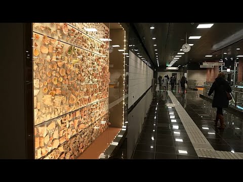 Treni senza conducente e tesori antichi: all’interno della metropolitana ultramoderna di Salonicco