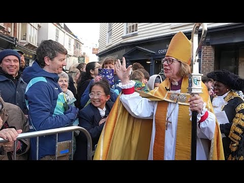 Video: Sarah Mullally è la prima donna a guidare la Chiesa d’Inghilterra