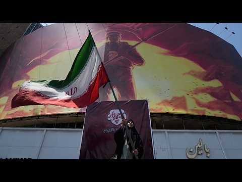 Crisi Iran, Trump torna alla diplomazia: ripartono i colloqui sullo Stretto di Hormuz