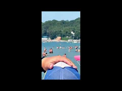 Drone colpisce località balneare russa sul Mar Nero: il momento dell’attacco